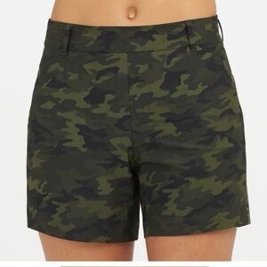 SPANX‎ Sunshine Shorts 6” Inseam Green Camo Size 1X